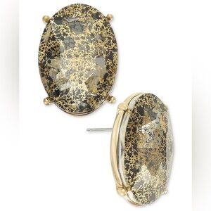 NWT Oval Stone Button Earrings